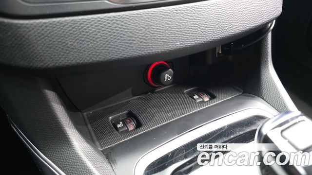 Peugeot 308 (II) 1.5 BlueHDi Allure 2019 — фото 17
