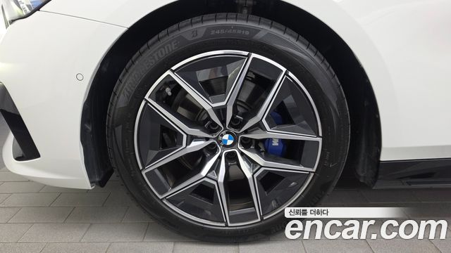BMW 5 Series (G60) 520i M Sport 2026 — фото 5