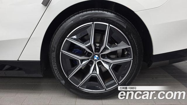 BMW 5 Series (G60) 520i M Sport 2026 — фото 21