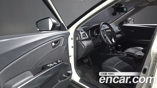 KG Mobility (SsangYong) Tivoli Armor VX 2WD 2018 — фото 10