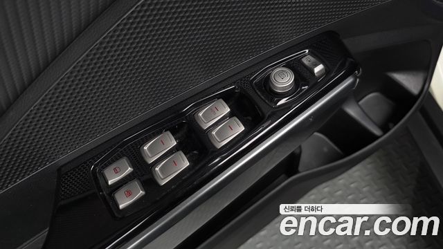 KG Mobility (SsangYong) Tivoli Armor VX 2WD 2018 — фото 28