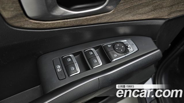 Kia Sorento (IV) Diesel 2.2 2WD Prestige 2023 — фото 18