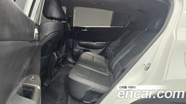 Kia Sportage The Bold Gasoline Prestige 2019 — фото 12