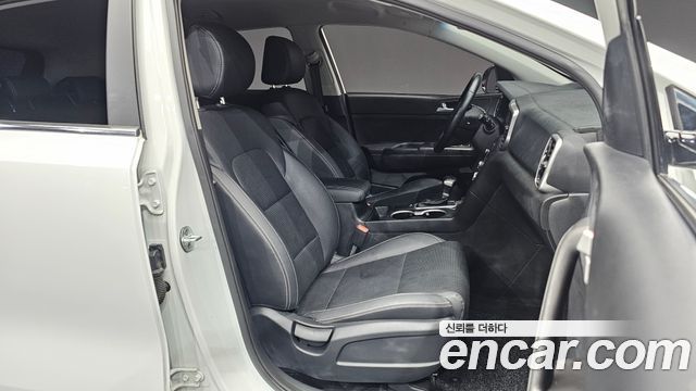 Kia Sportage The Bold Gasoline Prestige 2019 — фото 26
