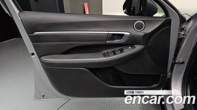 Hyundai Sonata The Edge (DN8) 2.0 LPG(Taxi) Mobility 2026 — фото 24