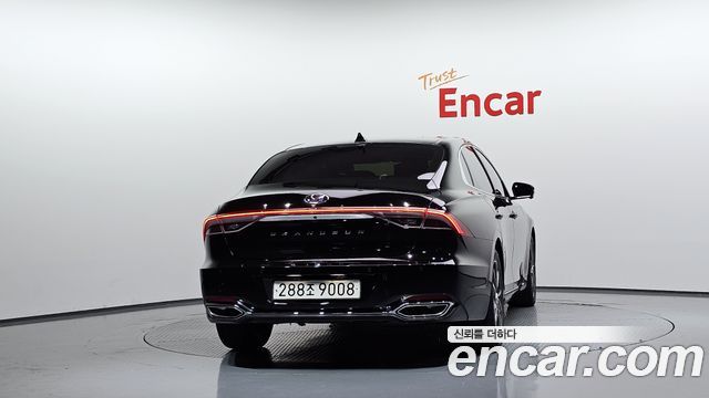 Hyundai Grandeur (IG) 2.5 Le Blanc 2023 — фото 4