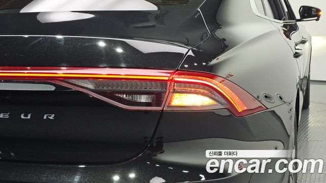 Hyundai Grandeur (IG) 2.5 Le Blanc 2023 — фото 23