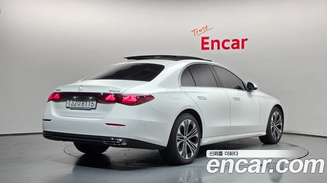 Mercedes-Benz E-Class (W214) E220d 4MATIC Exclusive 2024 — фото 2