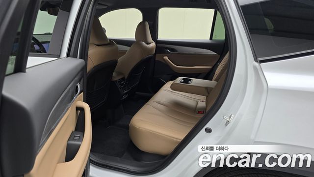 Renault Korea Grand Koleos 1.5 E-TECH Iconic 2WD 2025 — фото 12