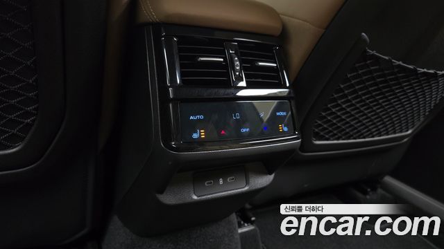 Renault Korea Grand Koleos 1.5 E-TECH Iconic 2WD 2025 — фото 17