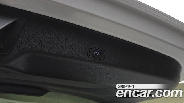 Renault Korea Grand Koleos 1.5 E-TECH Iconic 2WD 2025 — фото 20