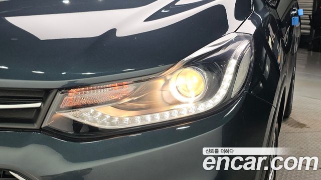 Chevrolet Trax 1.4 Premier 2020 — фото 28
