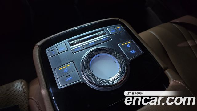 Genesis G80 (RG3) Gasoline 2.5 Turbo AWD 2021 — фото 18