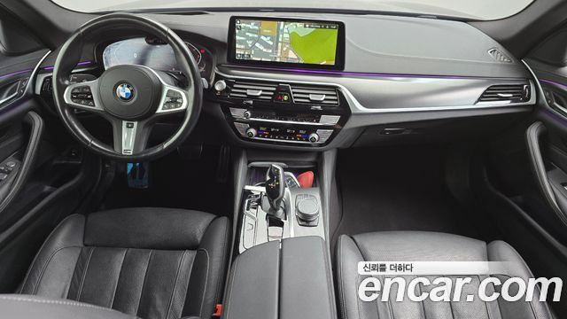 BMW 5 Series (G30) 520i M Sport 2023 — фото 7