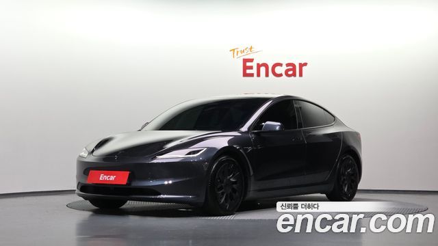 Tesla Model 3 Standard RWD