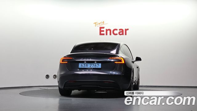 Tesla Model 3 Standard RWD 2026 — фото 4