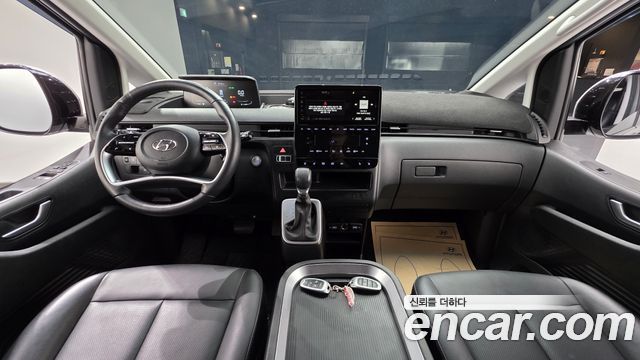 Hyundai Staria Cargo 5-Seater Modern 2023 — фото 7