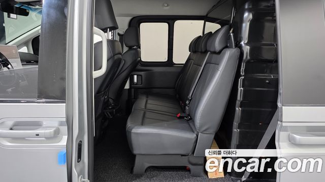 Hyundai Staria Cargo 5-Seater Modern 2023 — фото 12