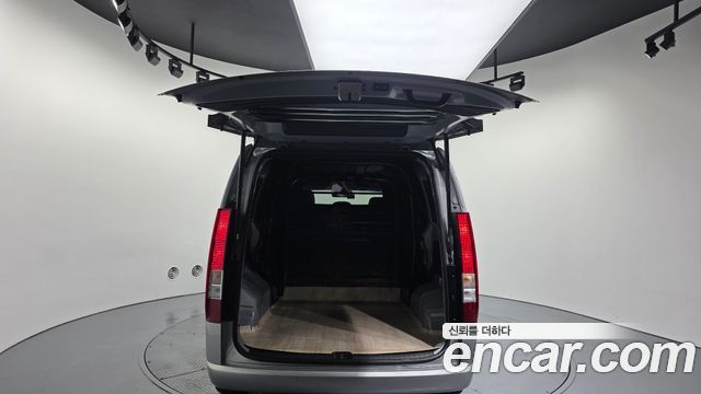 Hyundai Staria Cargo 5-Seater Modern 2023 — фото 20