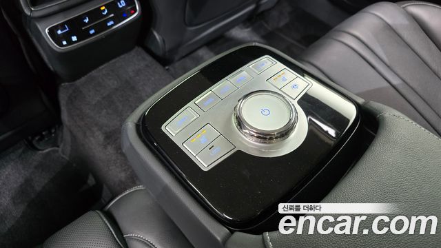 Genesis G80 (RG3) Gasoline 3.5 Turbo 2WD 2023 — фото 28