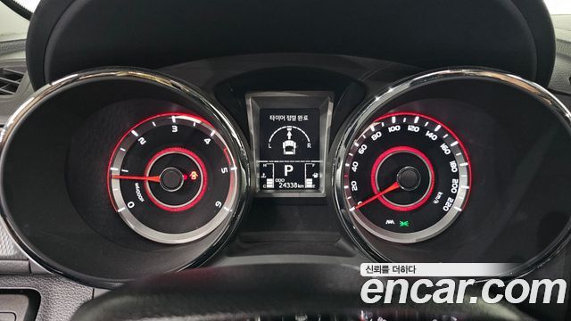 KG Mobility (SsangYong) Tivoli Air Diesel IX 2WD 2017 — фото 8