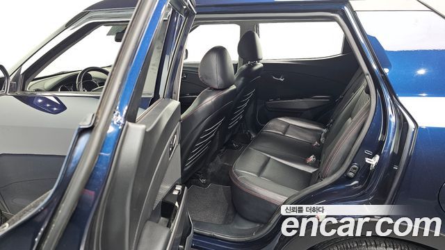 KG Mobility (SsangYong) Tivoli Air Diesel IX 2WD 2017 — фото 31