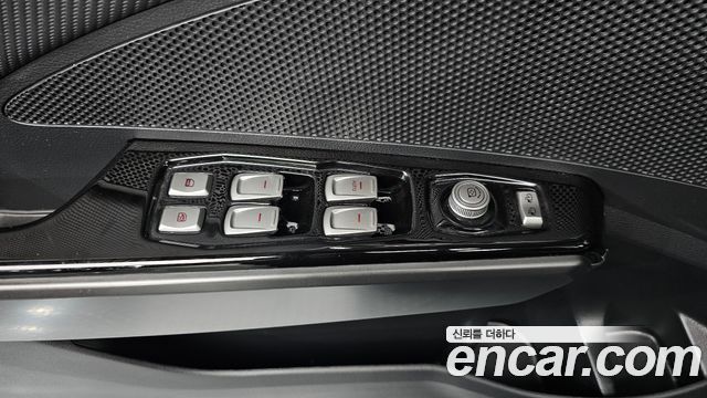 KG Mobility (SsangYong) Tivoli Air Diesel IX 2WD 2017 — фото 34