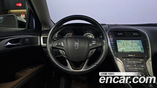 Lincoln MKZ 2.0 AWD 2nd 2016 — фото 12