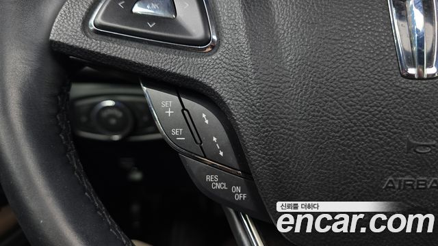Lincoln MKZ 2.0 AWD 2nd 2016 — фото 17