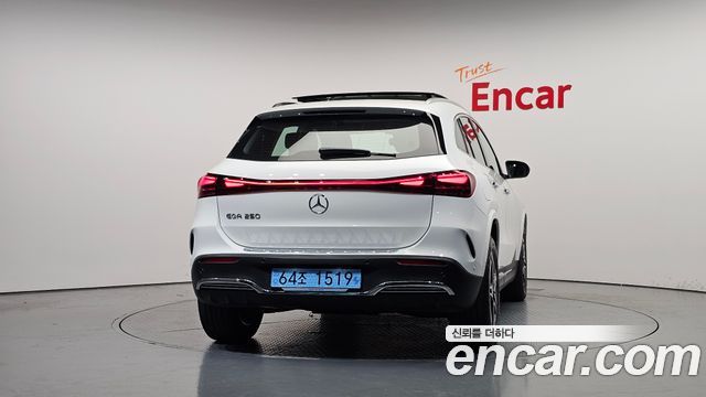Mercedes-Benz EQA (H243) EQA250 AMG Line 2026 — фото 4