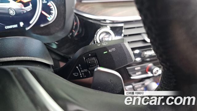 BMW 5 Series (G30) 520d xDrive Luxury Plus 2018 — фото 28