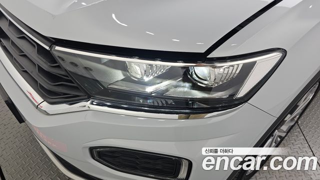 Volkswagen T-Roc 2.0 TDI Prestige 2021 — фото 22