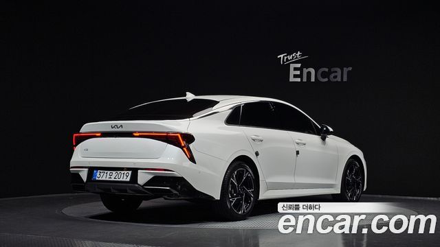 Kia K5 (III) 2.0 Noblesse 2025 — фото 2