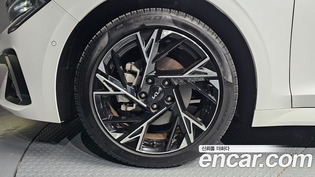 Kia K5 (III) 2.0 Noblesse 2025 — фото 5