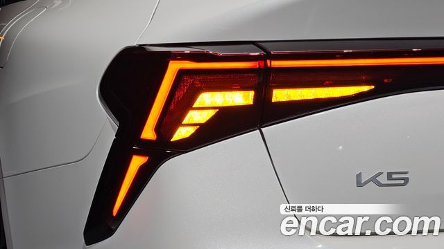 Kia K5 (III) 2.0 Noblesse 2025 — фото 23
