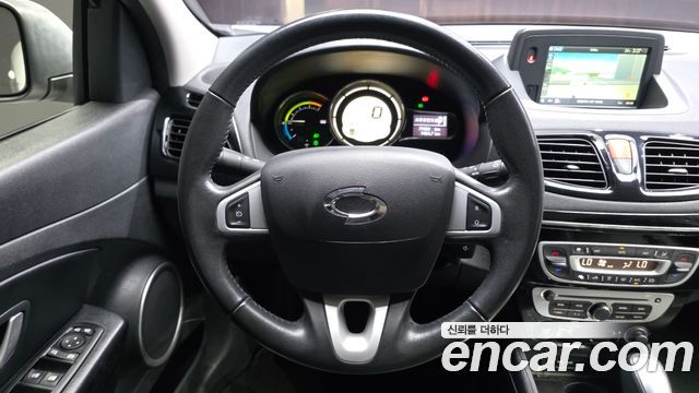 Renault Korea SM3 Z.E. RE 2017 — фото 13
