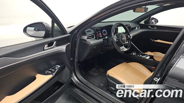 Kia K5 (III) 1.6 Turbo Prestige 2022 — фото 10