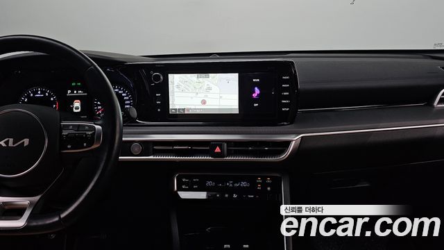 Kia K5 (III) 1.6 Turbo Prestige 2022 — фото 17