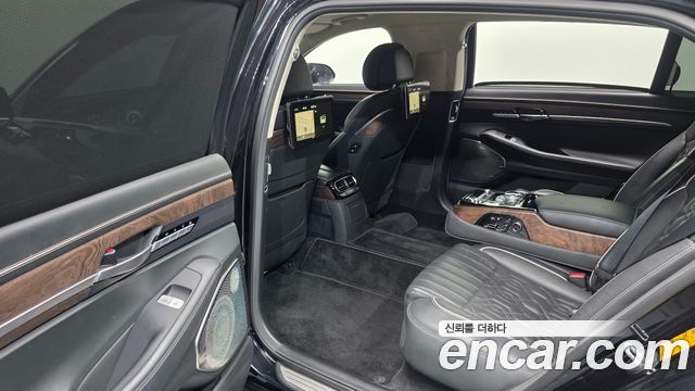 Genesis G90 5.0 AWD Limousine Prestige 2019 — фото 12