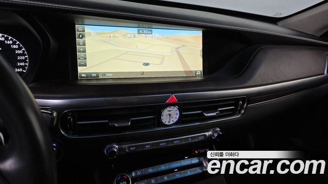 Genesis G90 5.0 AWD Limousine Prestige 2019 — фото 14