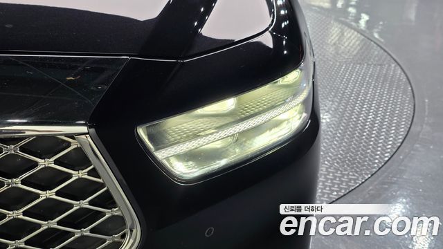 Genesis G90 5.0 AWD Limousine Prestige 2019 — фото 21