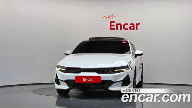 Kia K5 (III) 2.0 Noblesse 2023 — фото 3