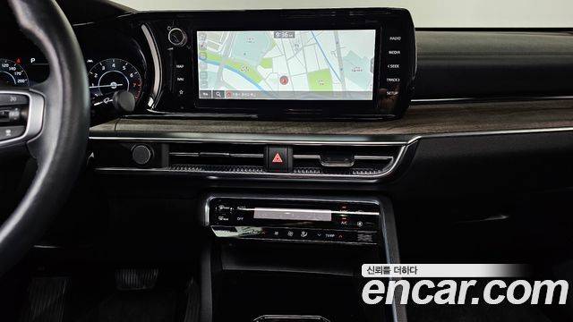 Kia K5 (III) 2.0 Noblesse 2023 — фото 13