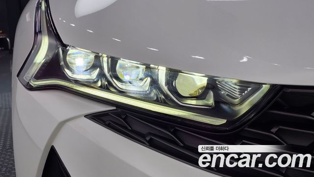 Kia K5 (III) 2.0 Noblesse 2023 — фото 22