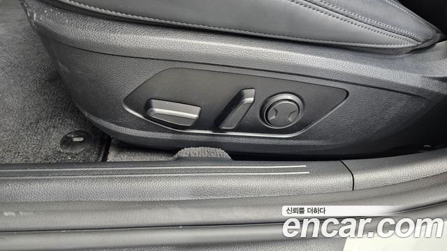 Kia K5 (III) 2.0 Noblesse 2023 — фото 31