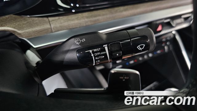 Kia K5 (III) 2.0 Noblesse 2023 — фото 36