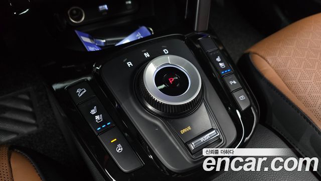 Kia Seltos Gasoline 1.6 Turbo 2WD Signature 2023 — фото 9