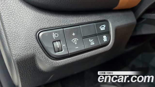 Kia Seltos Gasoline 1.6 Turbo 2WD Signature 2023 — фото 18