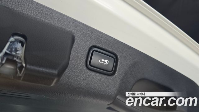 Kia Seltos Gasoline 1.6 Turbo 2WD Signature 2023 — фото 23
