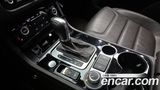 Volkswagen Touareg V6 3.0 TDI Bluemotion 7P5 2016 — фото 9